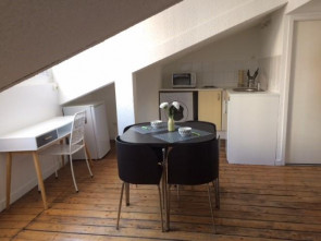 Appartement en Vente à St-etienne / 1 pièce 27m2